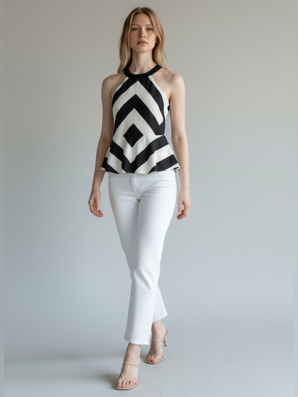 Ricki’s Blouse Sleeveless Peplum Halter  Neck Flowy Chevron Black White Size 0